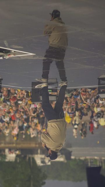 Reflection — photography for Festival