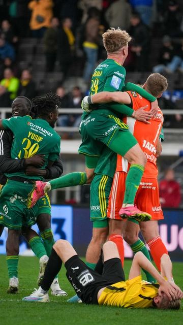 Celebration — photography for Football
