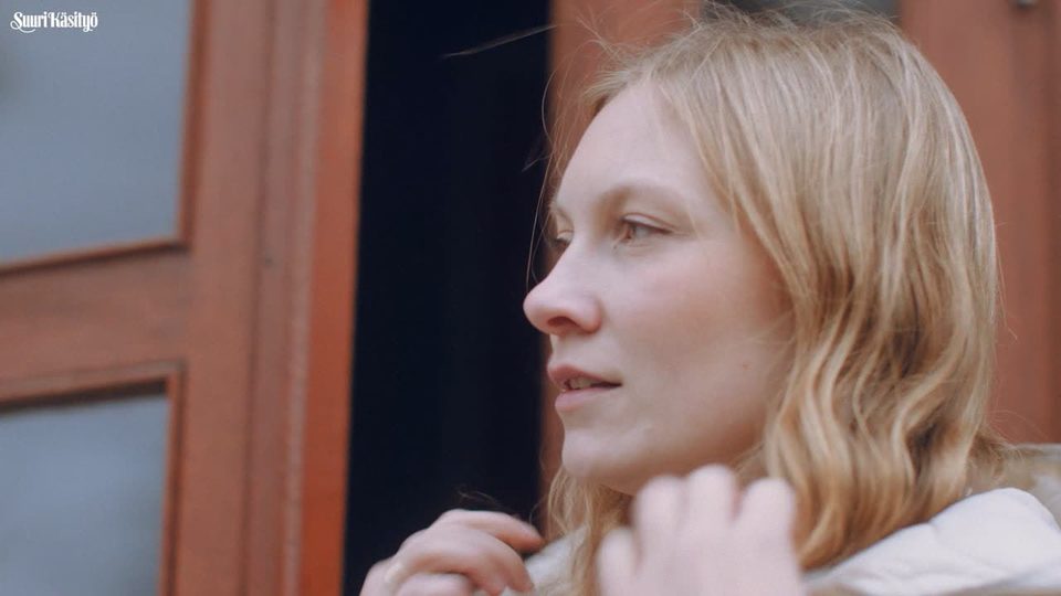Sanoma — Suuri Käsityö -lehti — still from the film for Sanoma