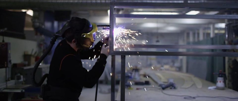 Über Reel s03 — still from the film